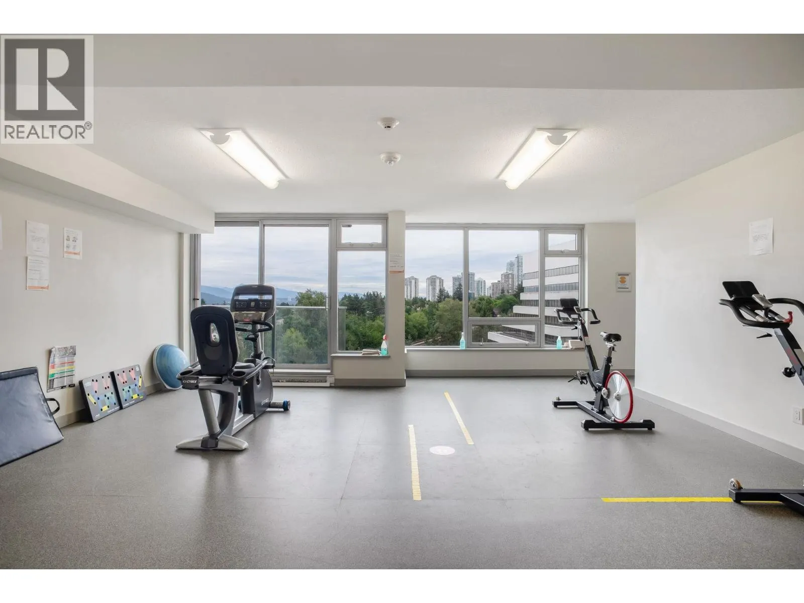 2902 5515 BOUNDARY ROAD
