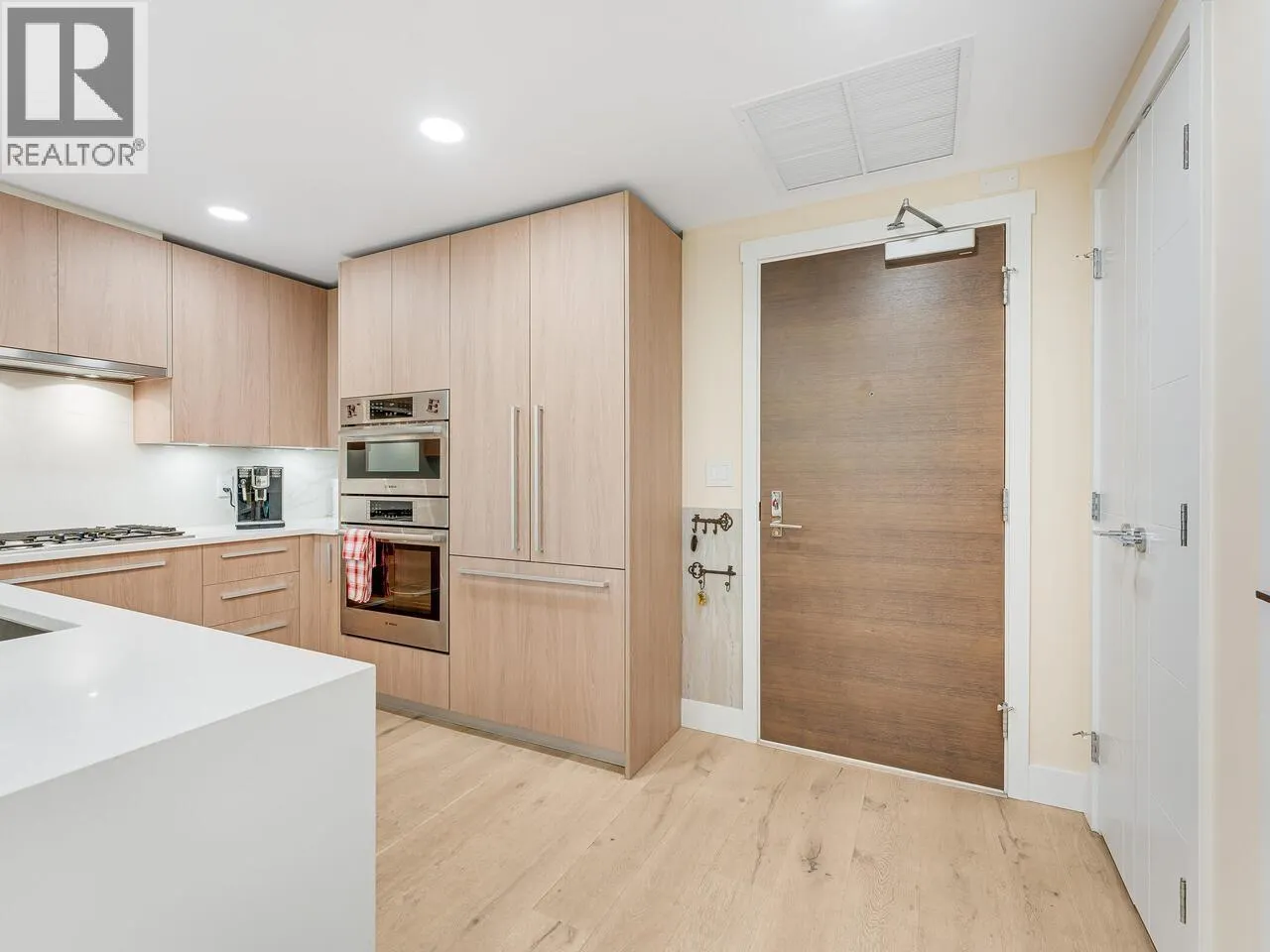 308 2707 LIBRARY LANE