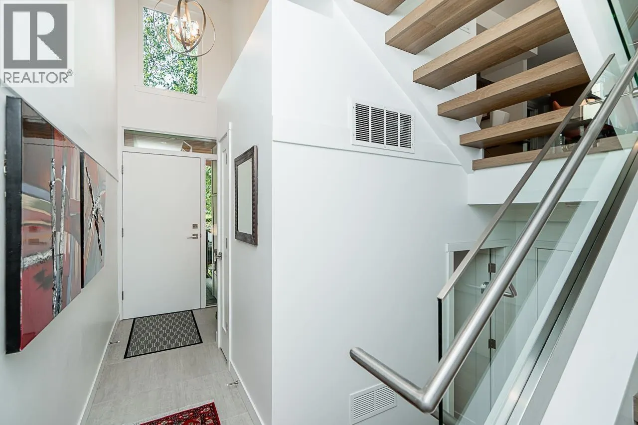 102 1205 HAROLD ROAD