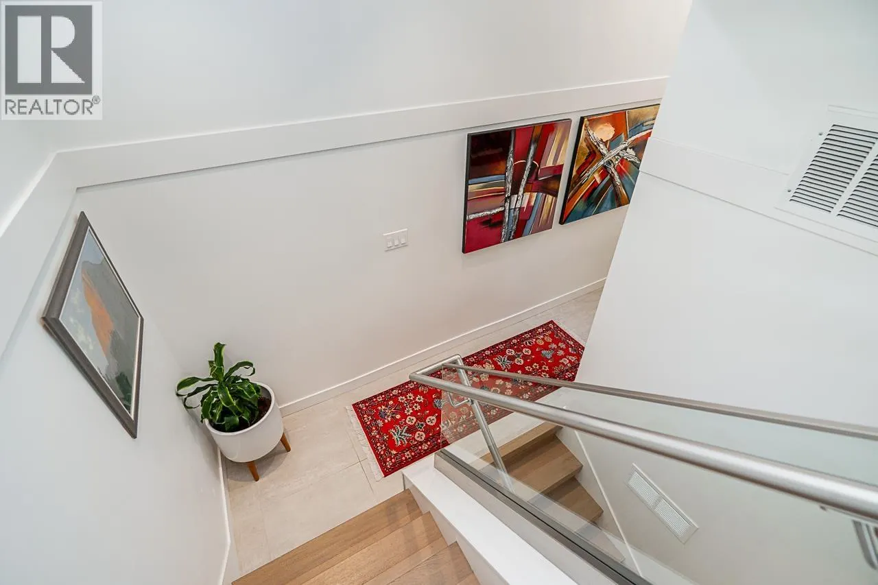 102 1205 HAROLD ROAD