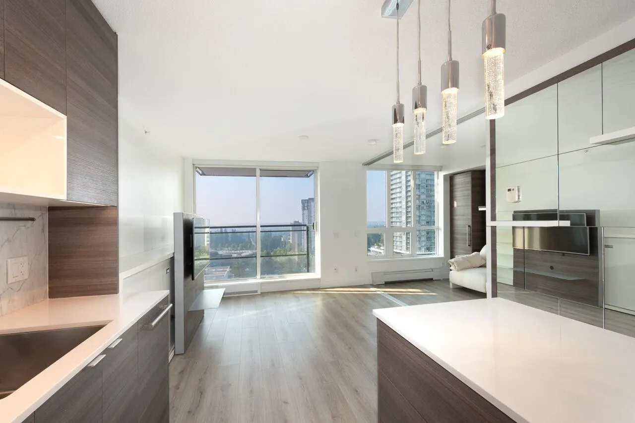 2912 13398 104 AVENUE