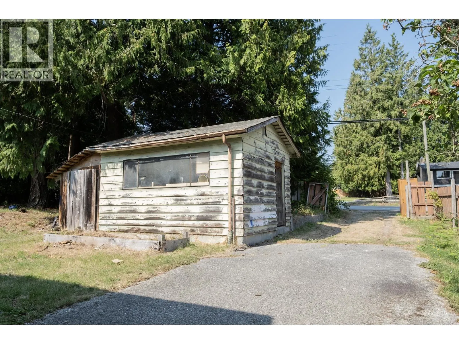 1160 ROSAMUND ROAD