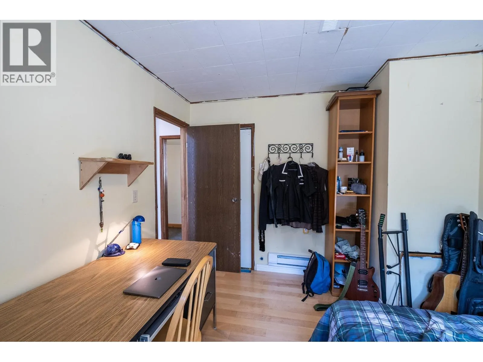 1160 ROSAMUND ROAD
