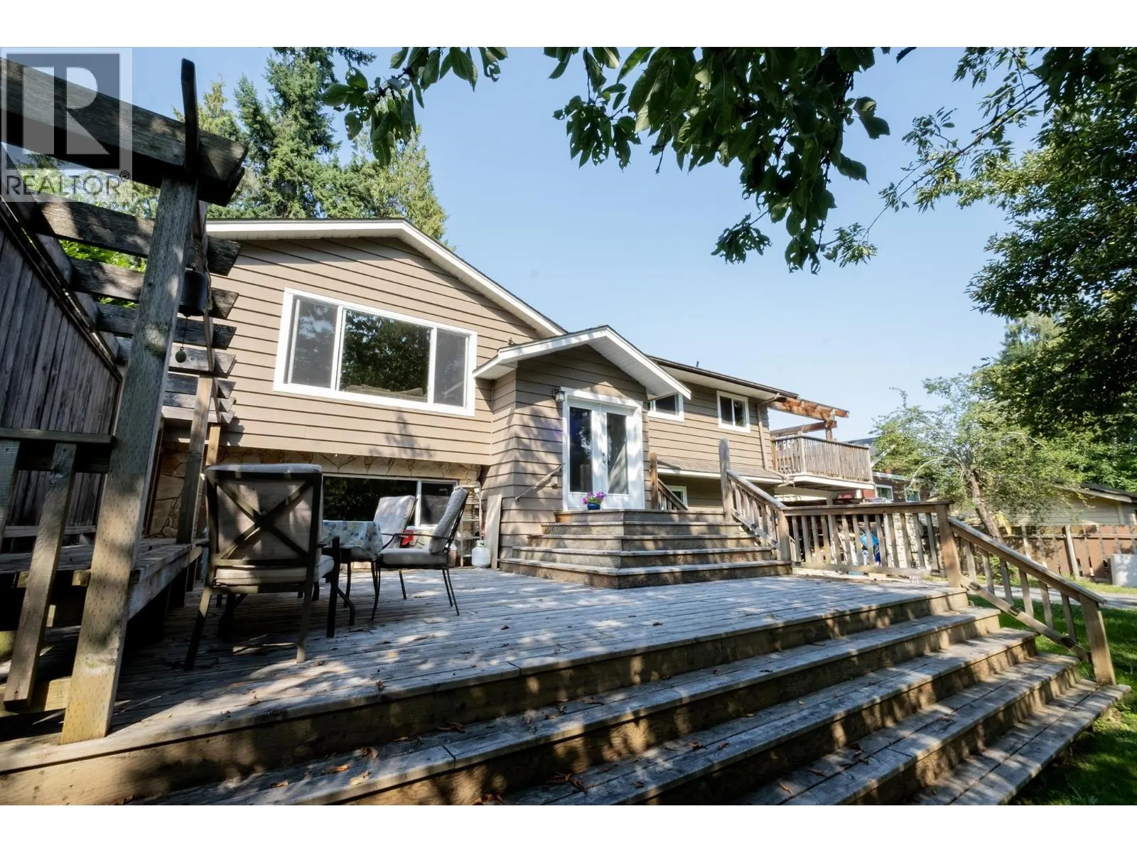 1160 ROSAMUND ROAD