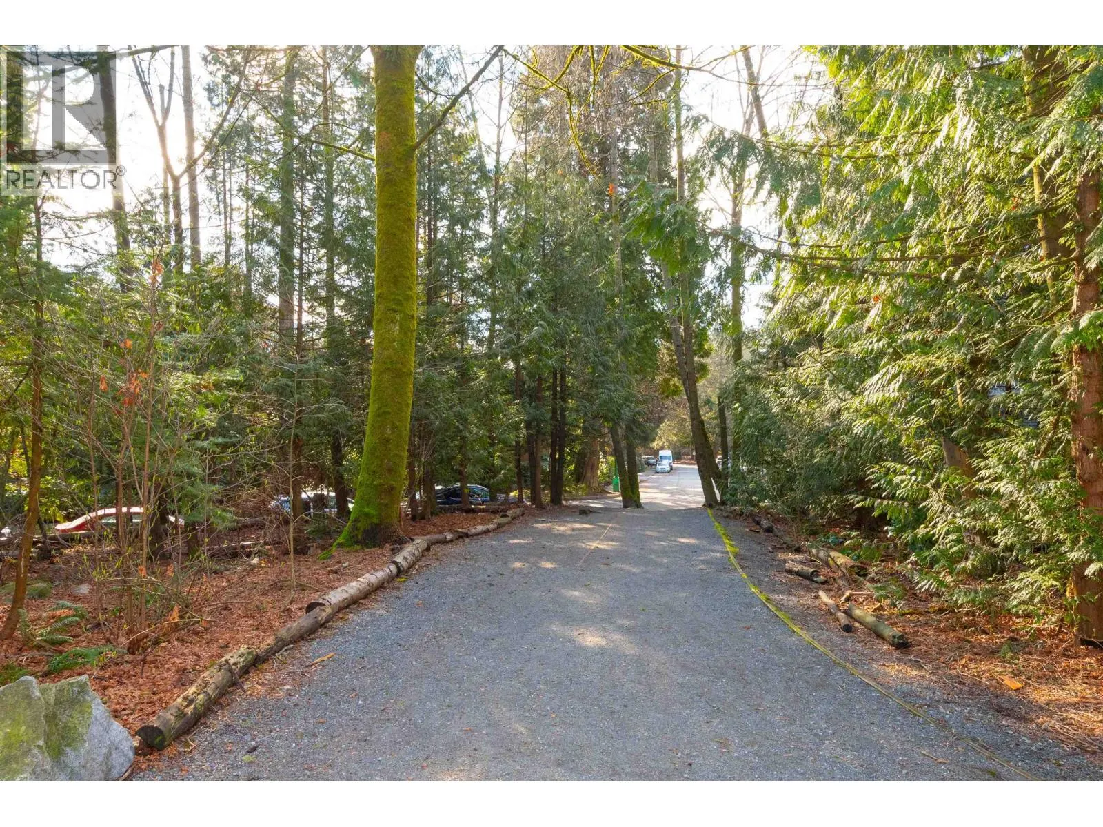 6 1015 LYNN VALLEY ROAD