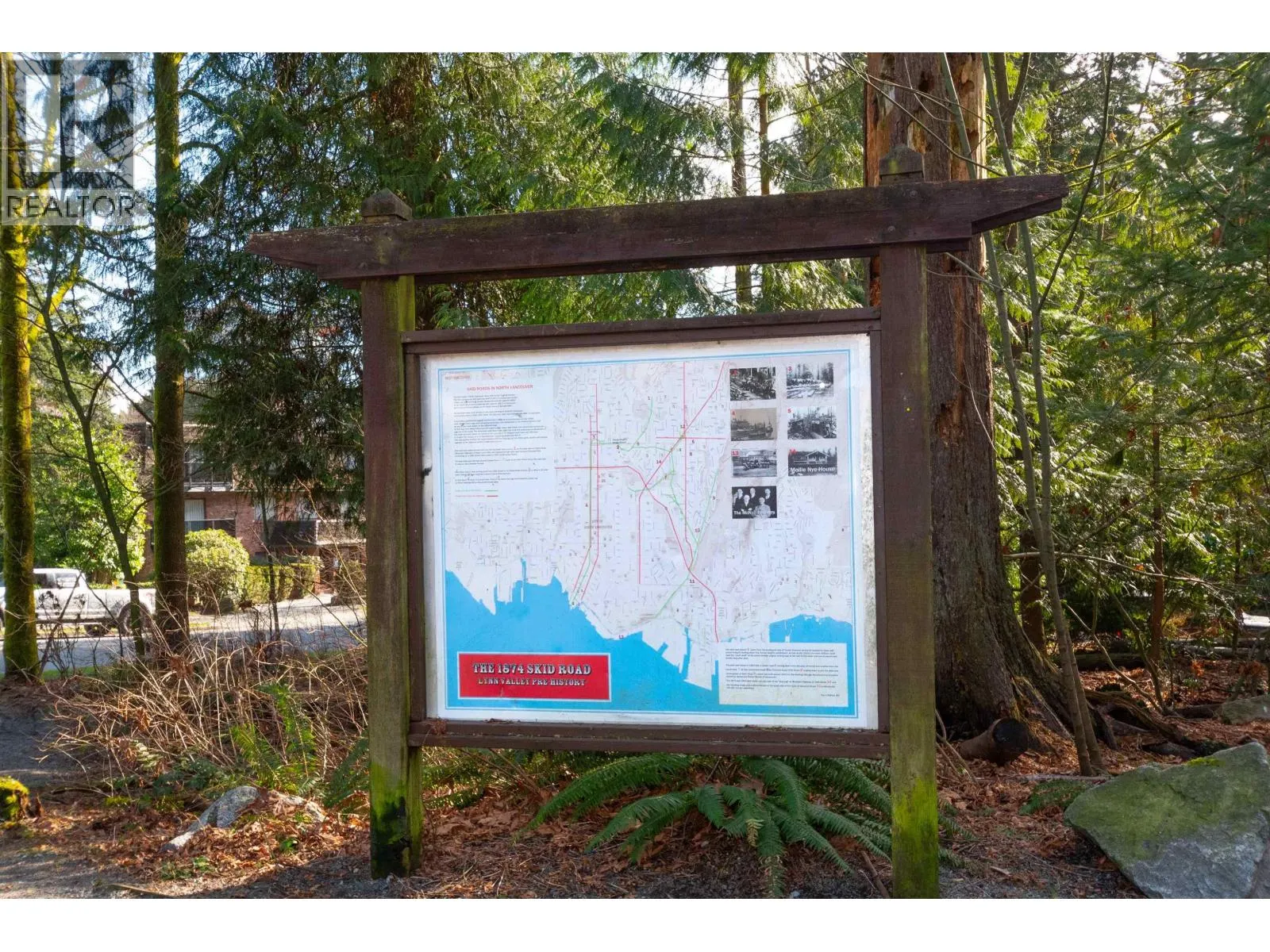 6 1015 LYNN VALLEY ROAD