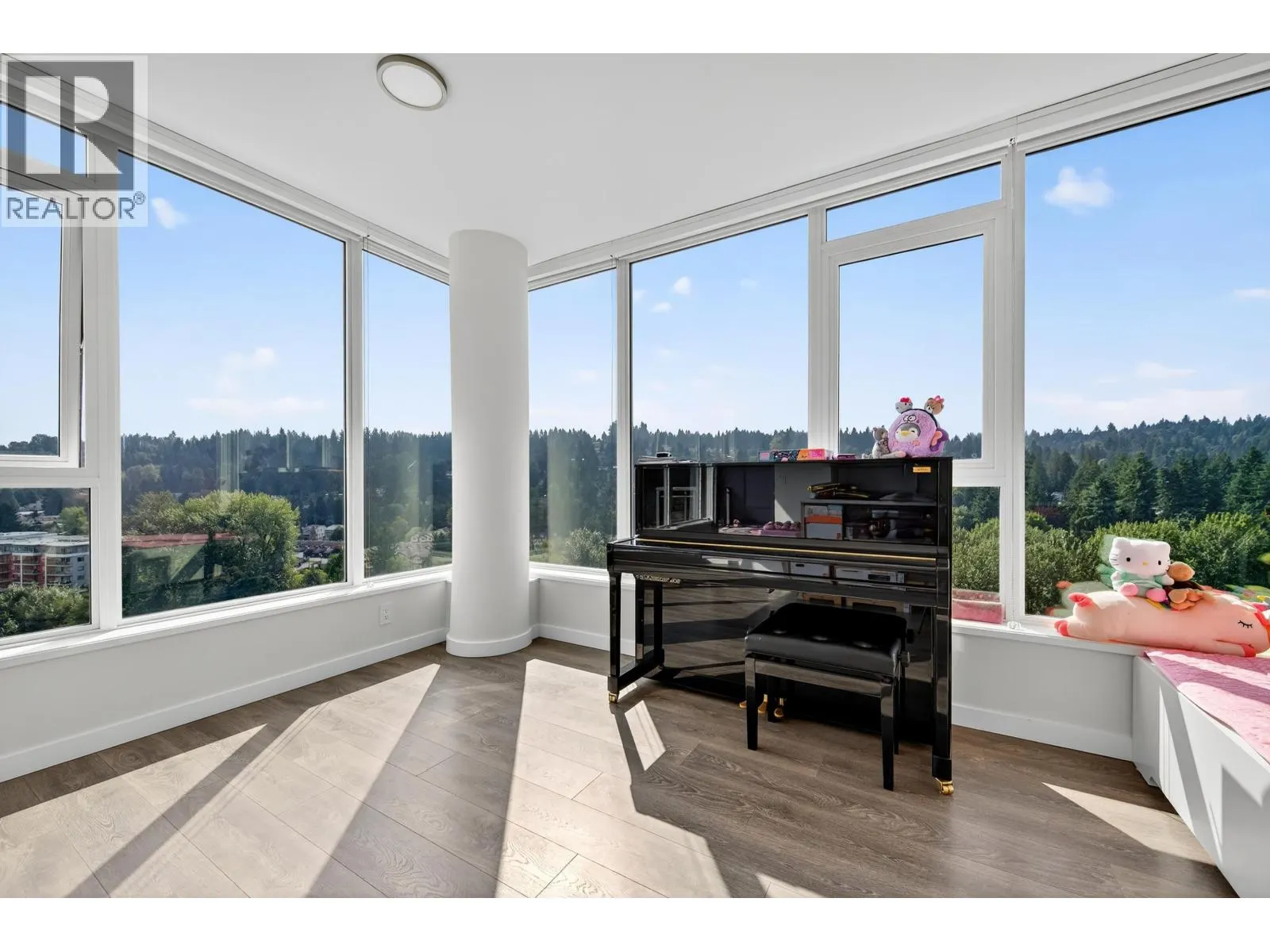 1804 308 MORRISSEY ROAD