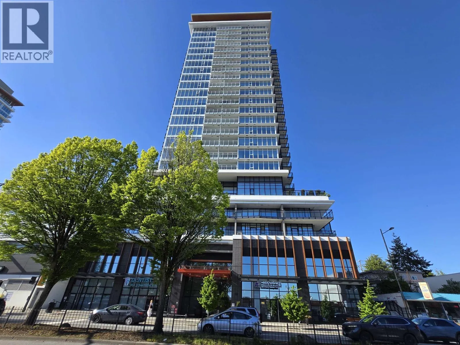 1508 1045 AUSTIN AVENUE