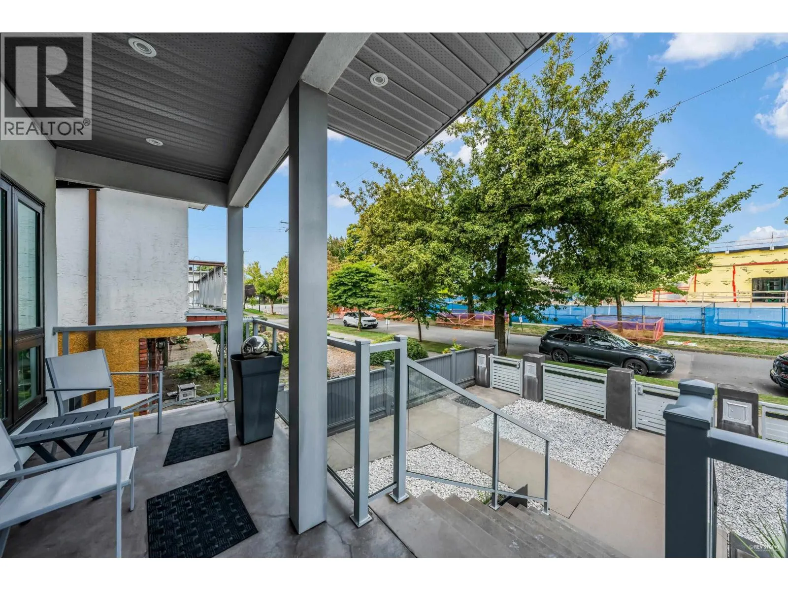 250 E 53RD AVENUE