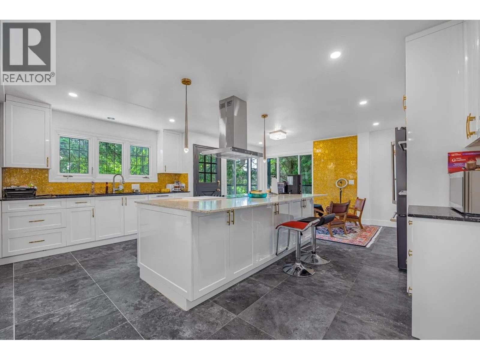 4621 CAULFEILD DRIVE