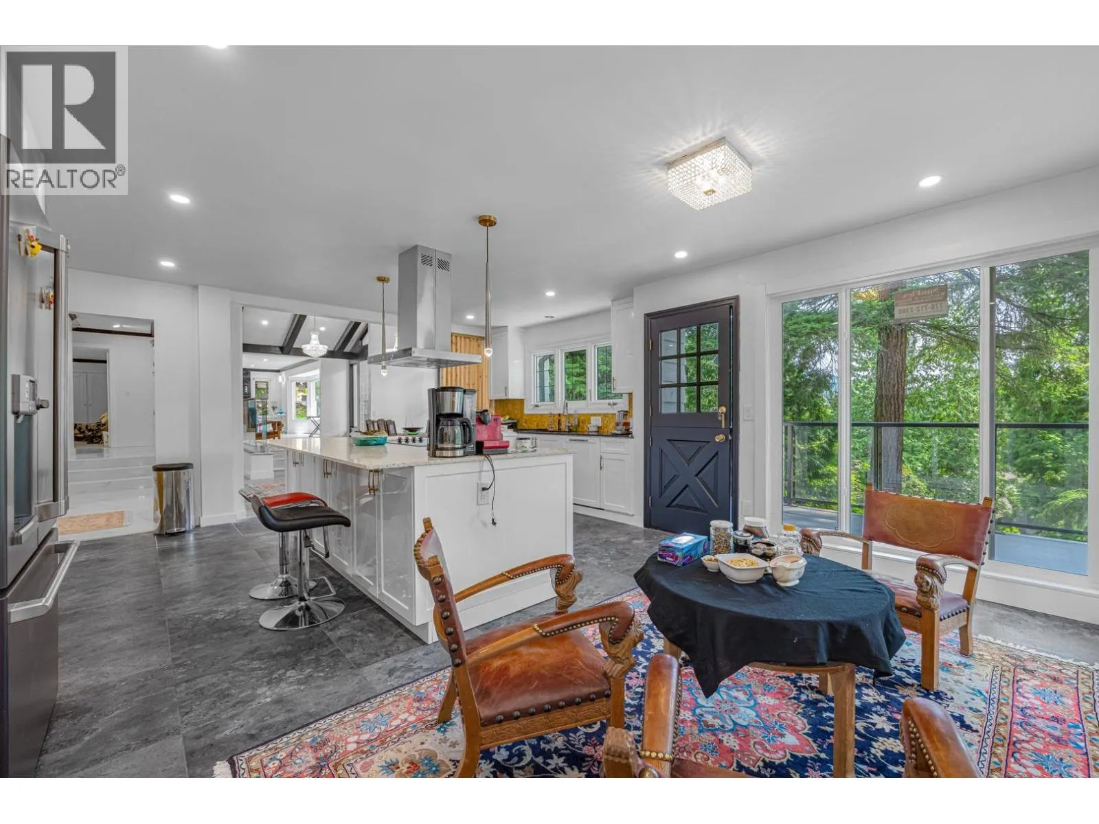 4621 CAULFEILD DRIVE