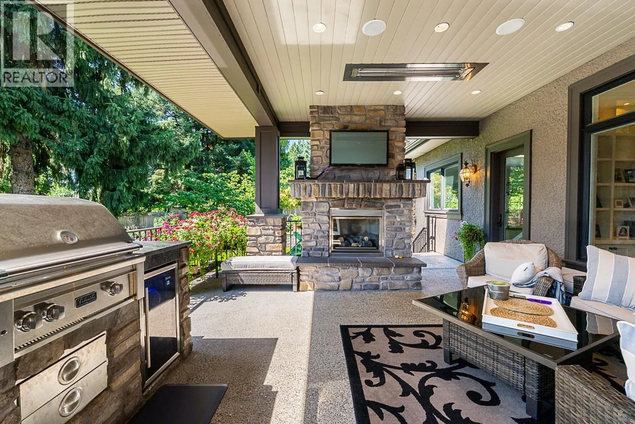 8032 GOVERNMENT ROAD