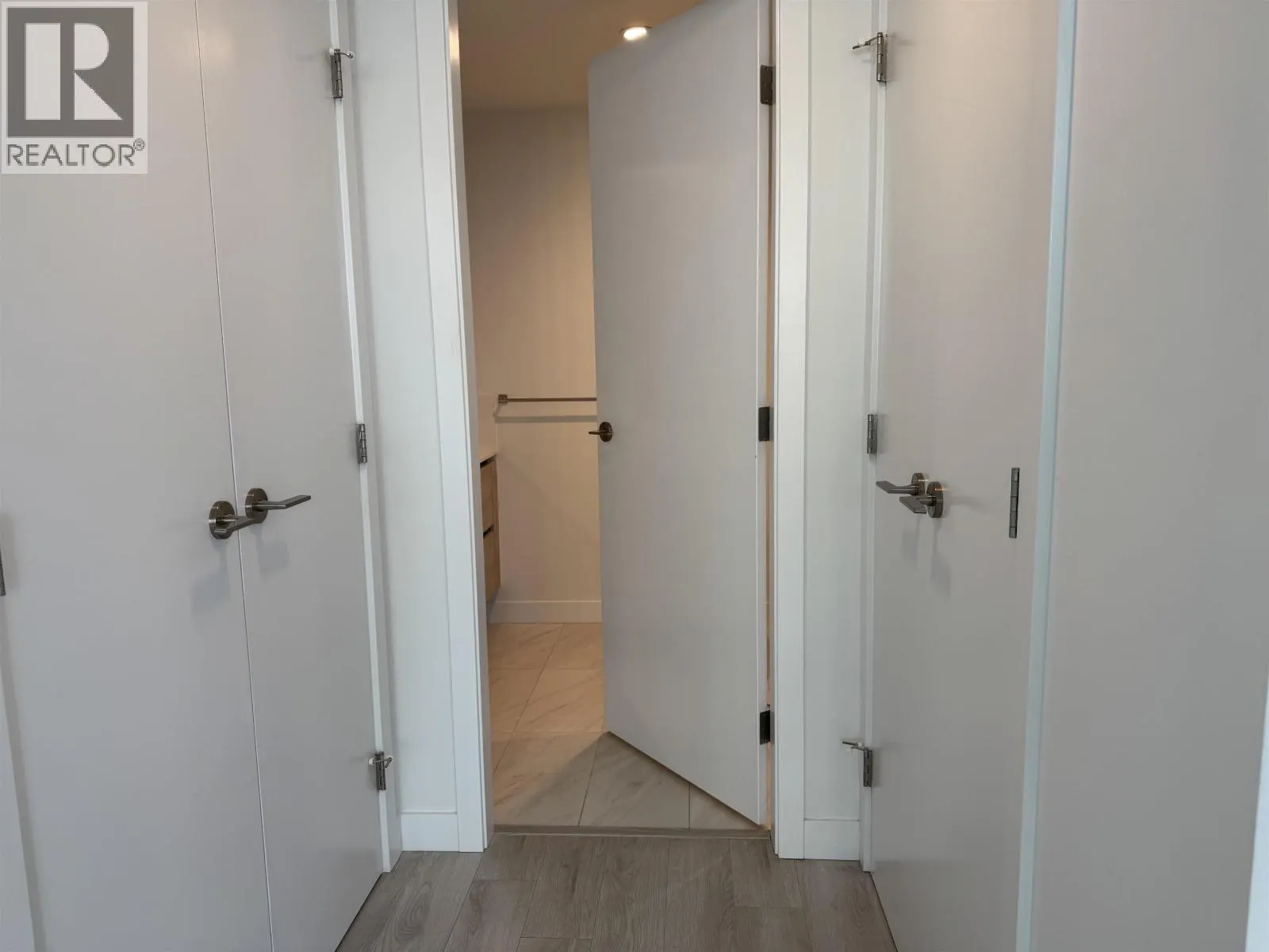 505 2085 SKYLINE COURT