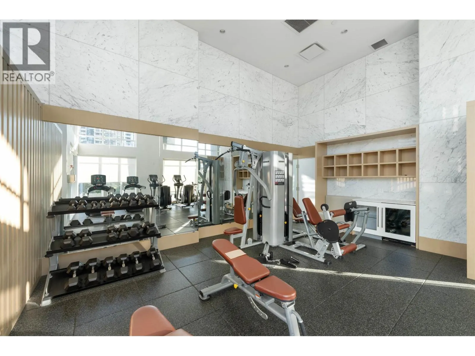 505 2085 SKYLINE COURT