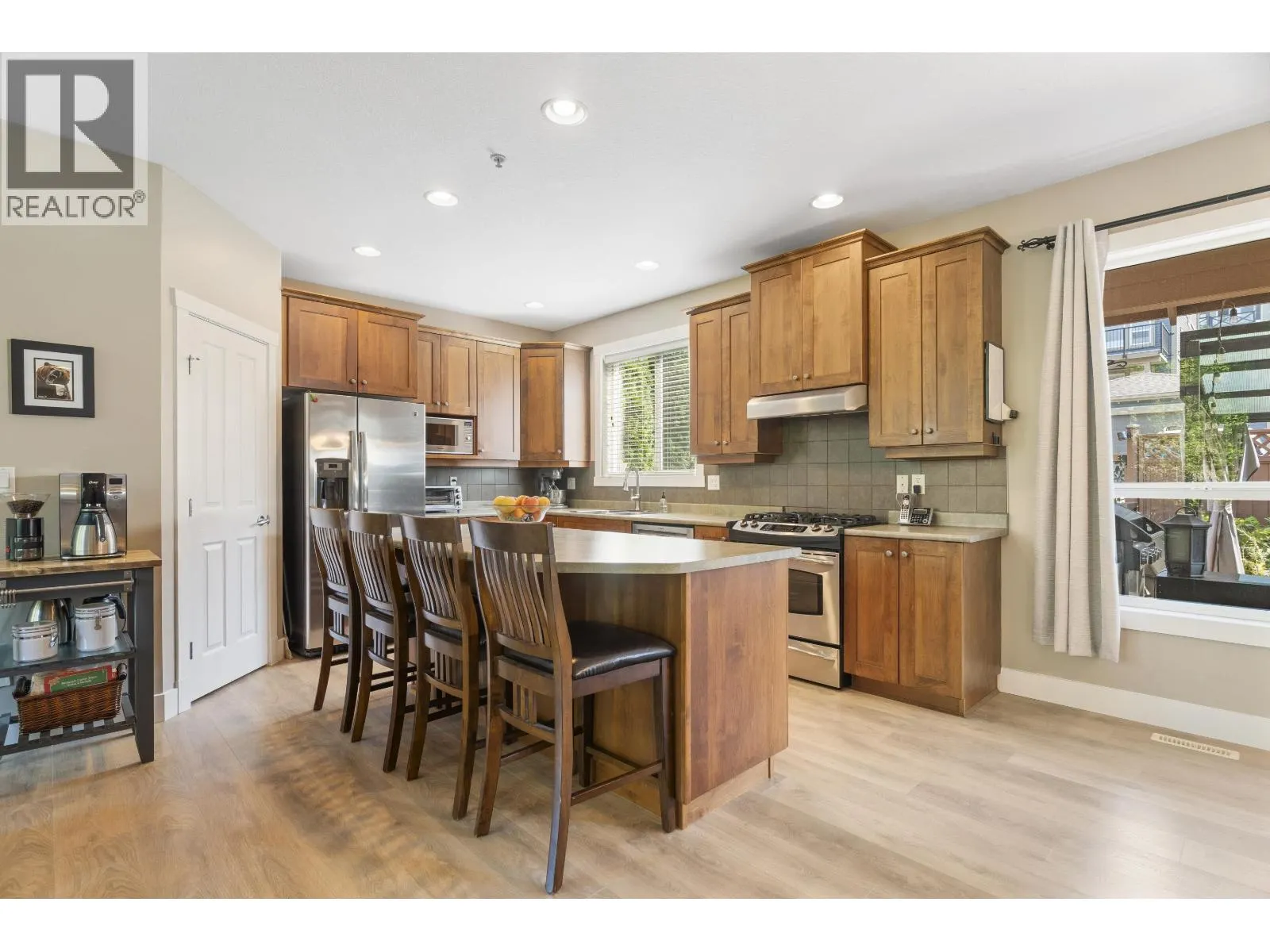 22810 FOREMAN DRIVE