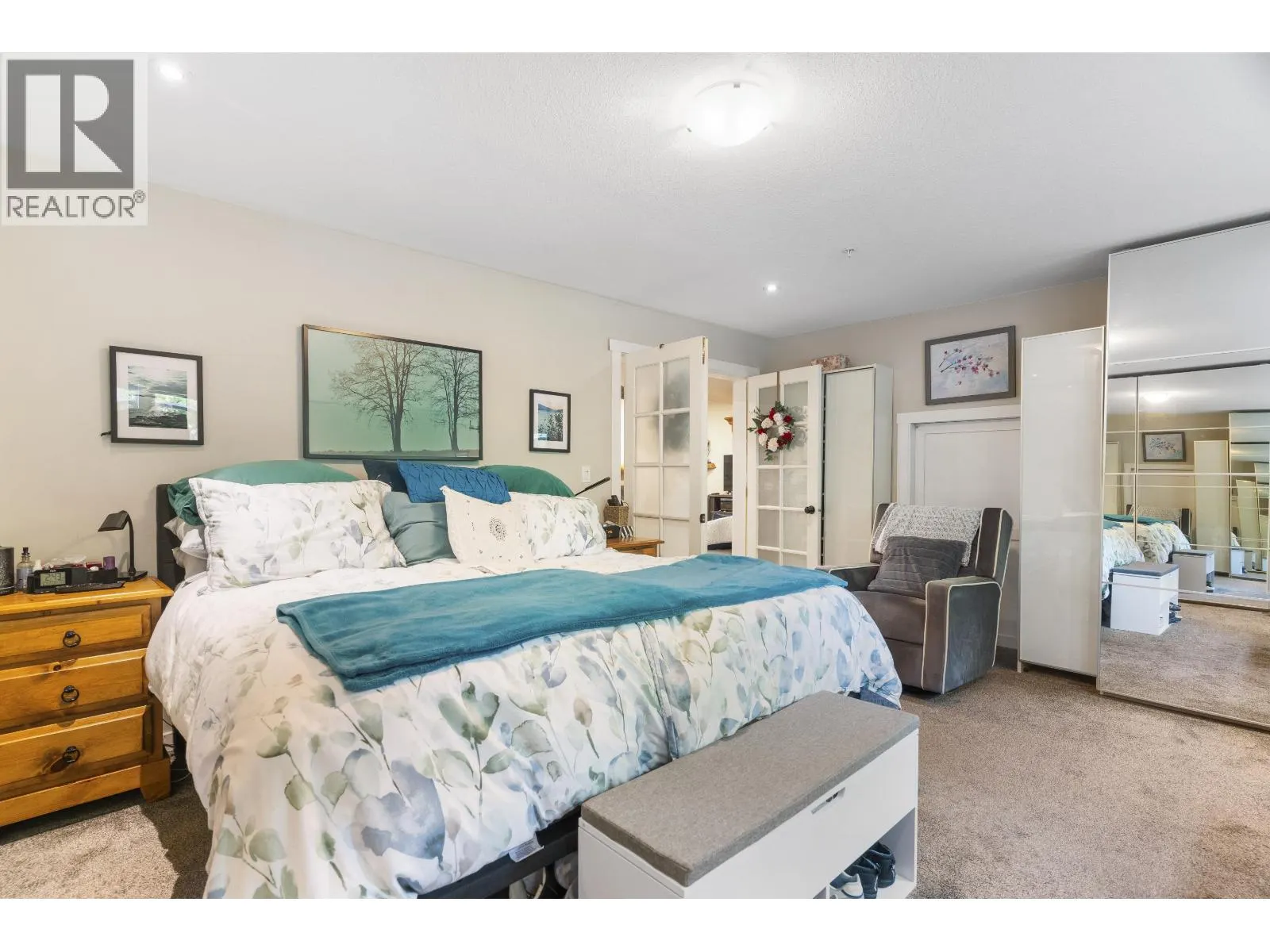 22810 FOREMAN DRIVE