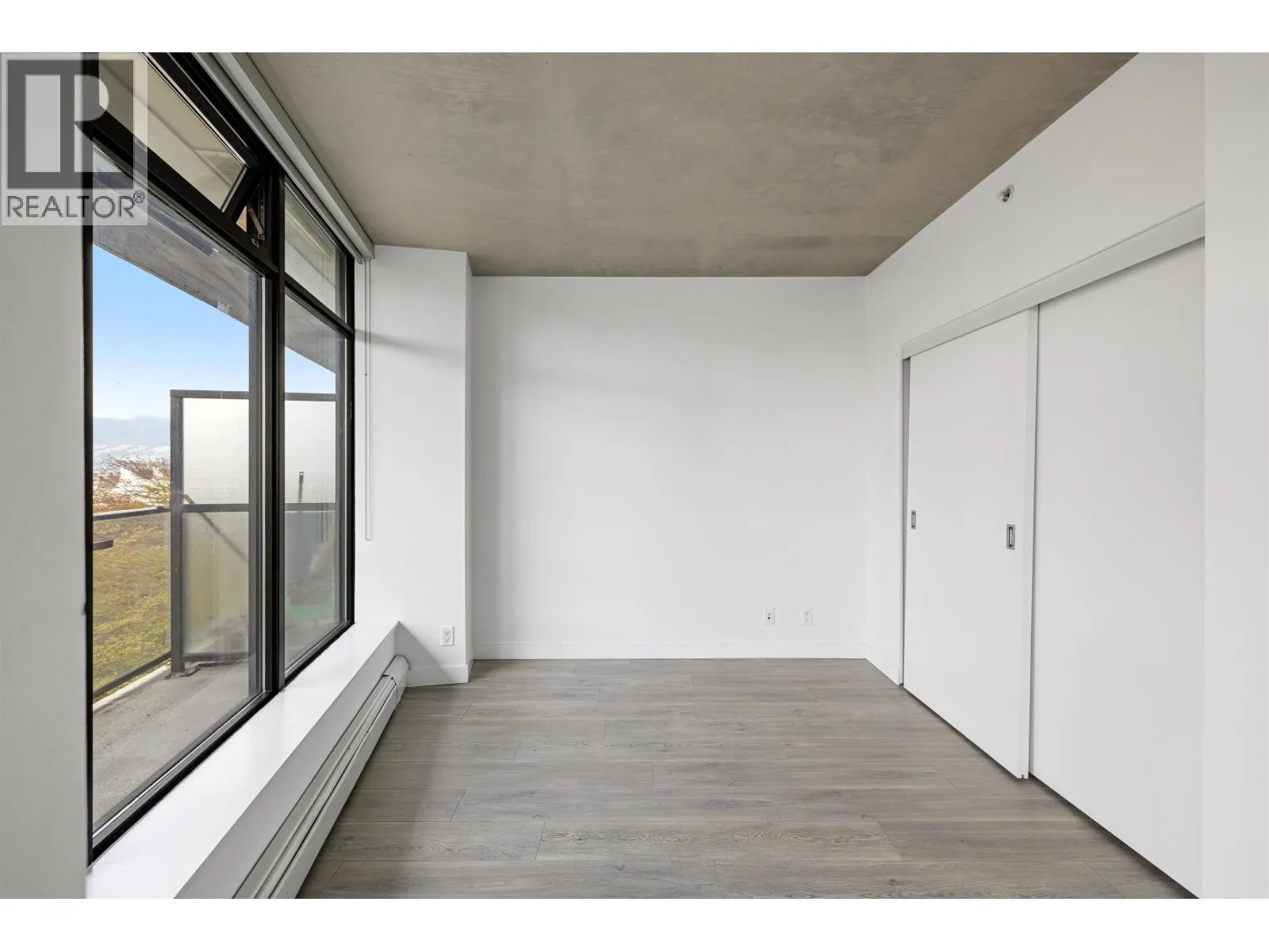 1407 108 W CORDOVA STREET