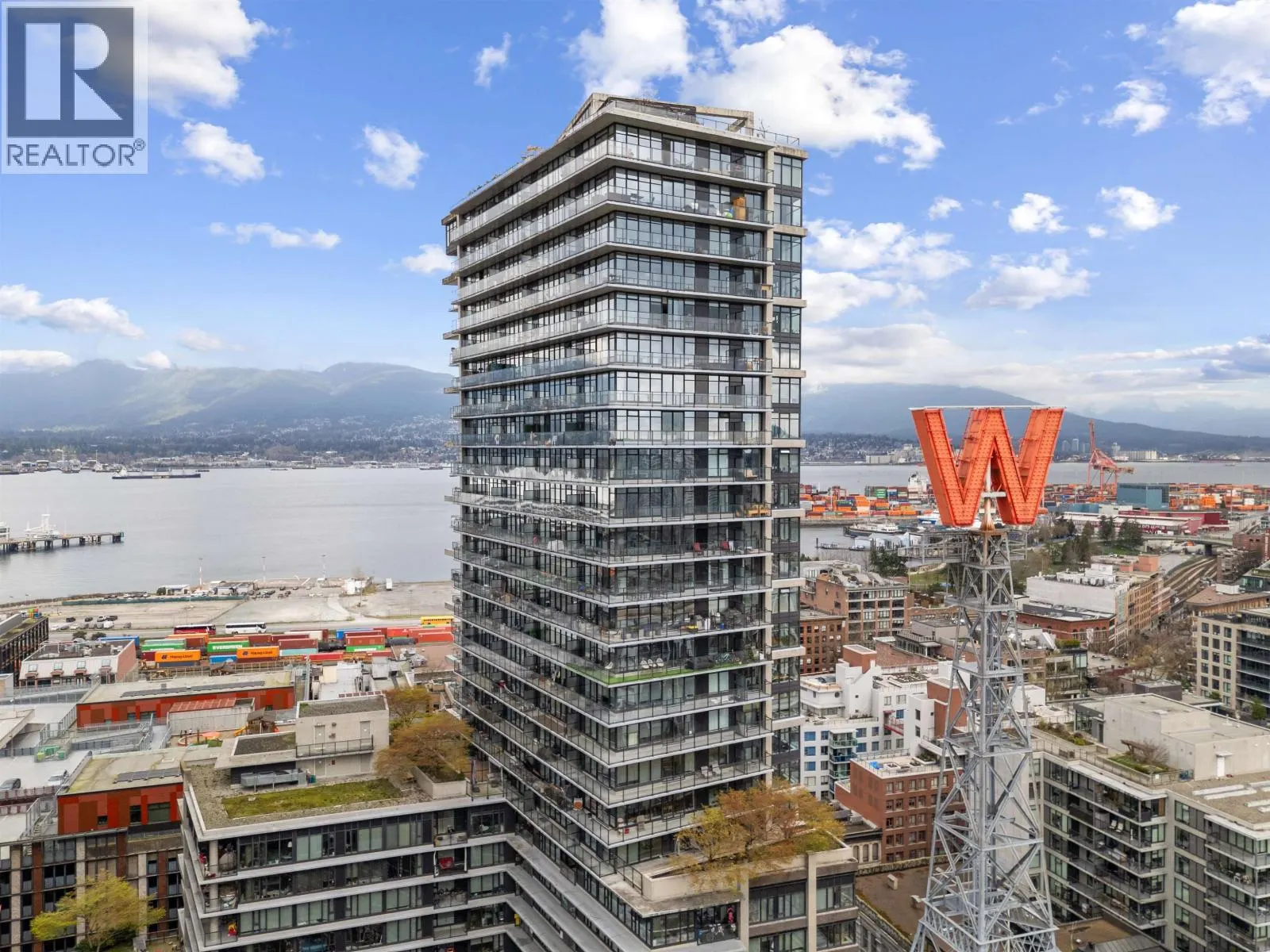 1407 108 W CORDOVA STREET