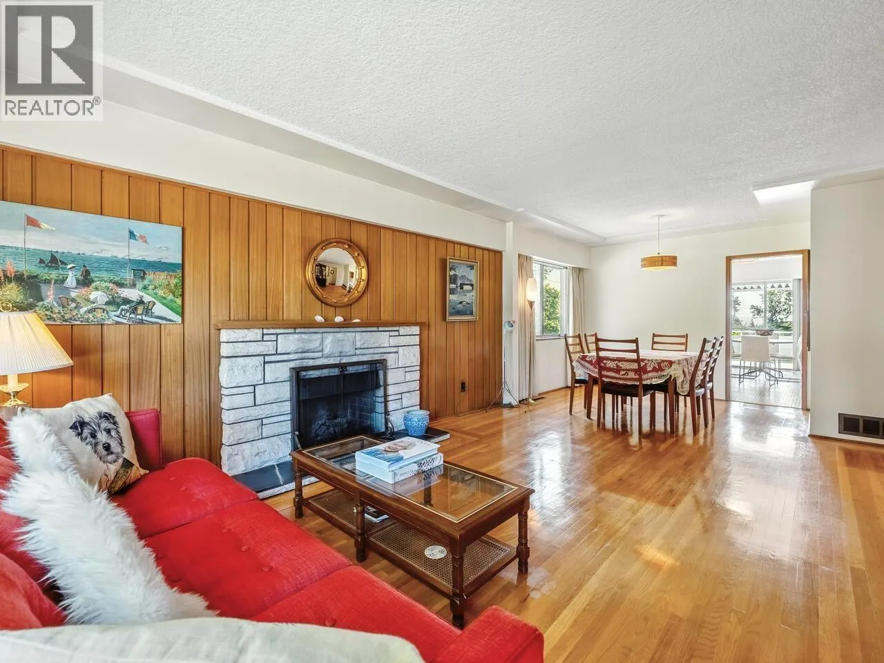 2354 HARRISON DRIVE