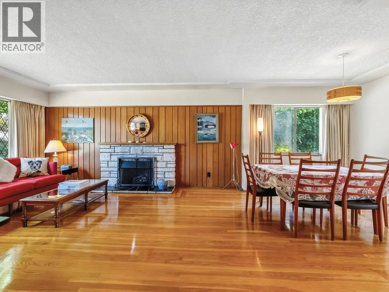2354 HARRISON DRIVE