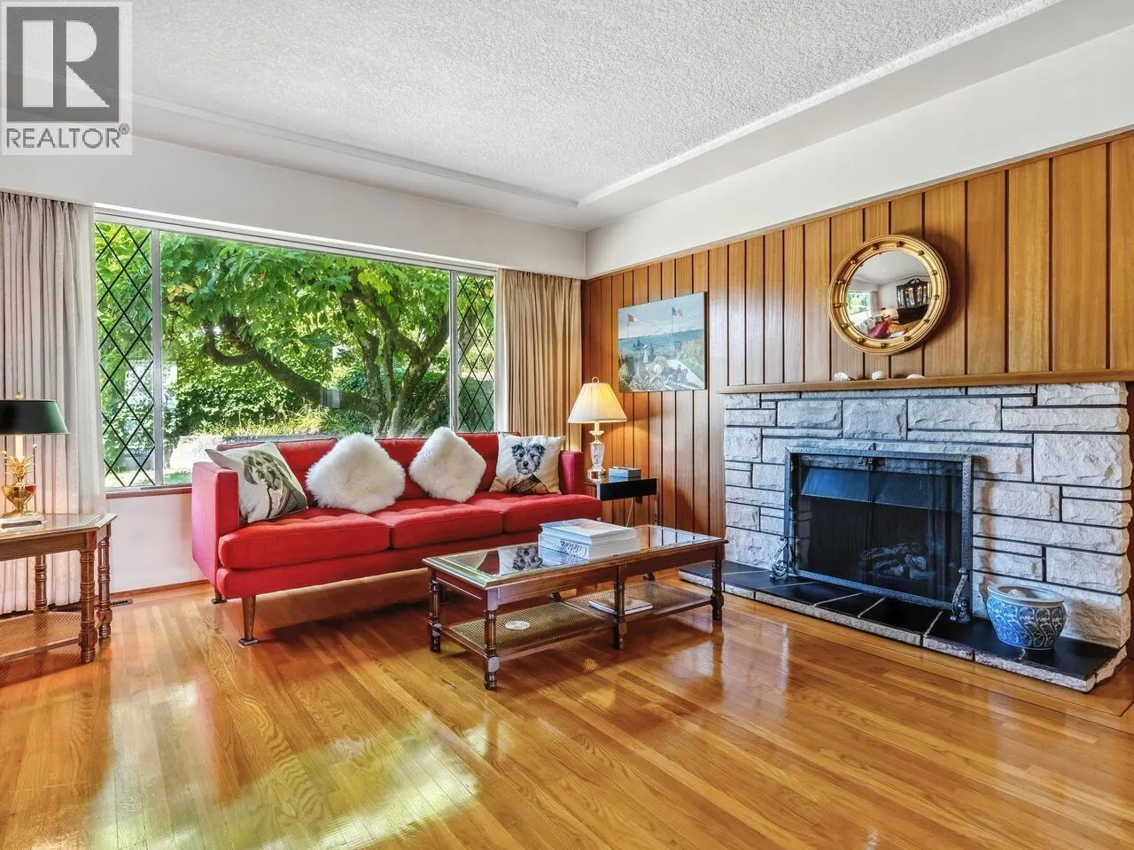 2354 HARRISON DRIVE