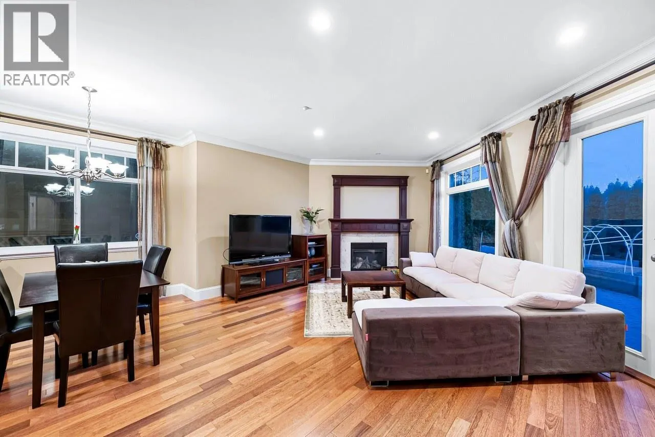 1605 CHIPPENDALE ROAD