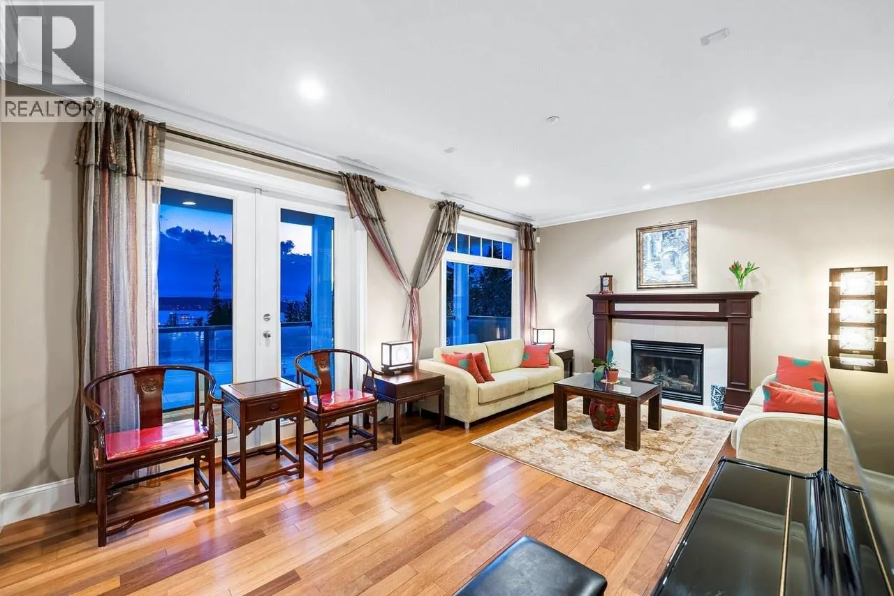 1605 CHIPPENDALE ROAD