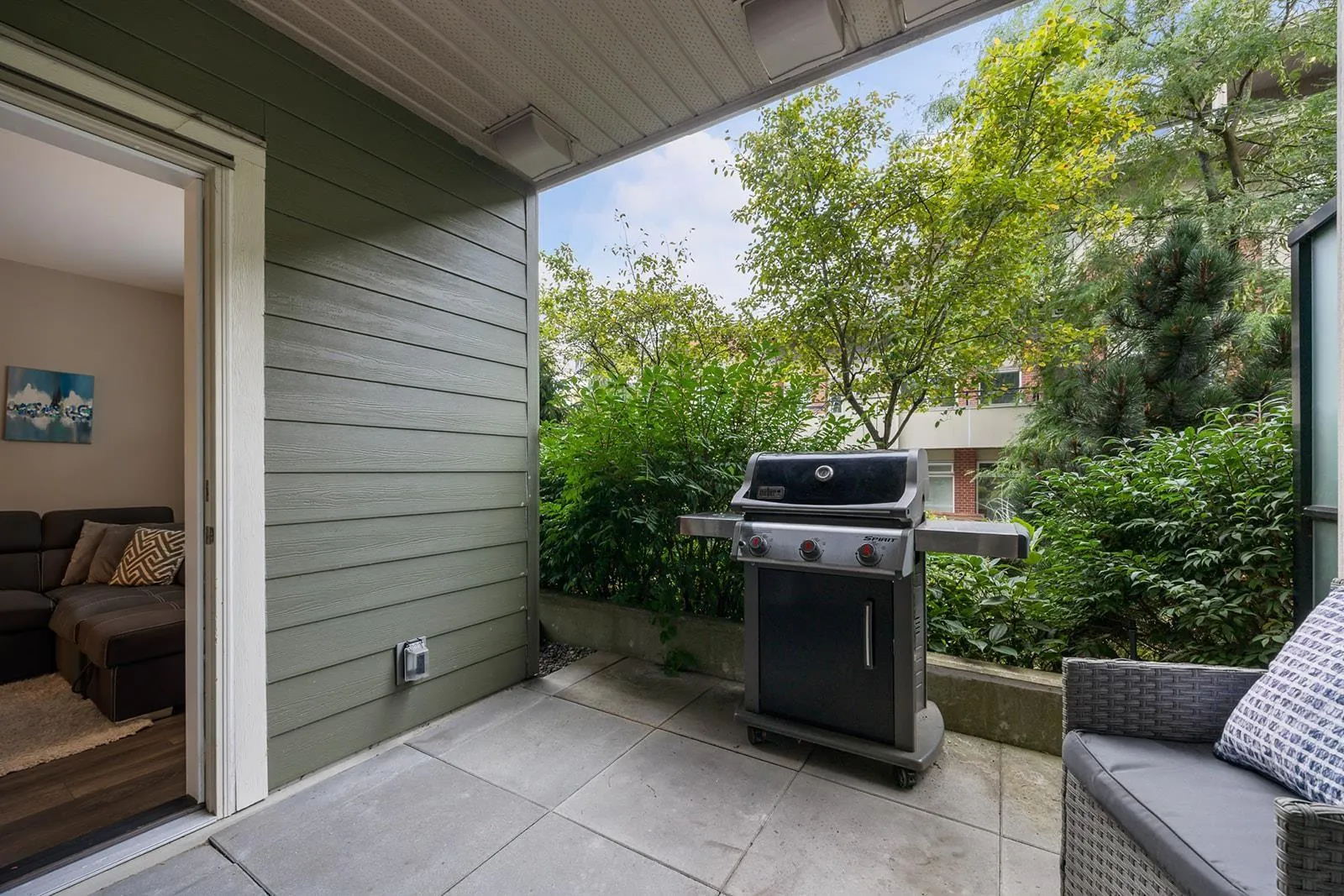 E106 20211 66 AVENUE
