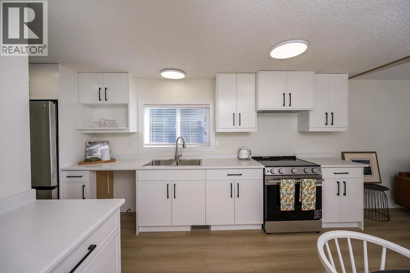 2914 GREENFOREST CRESCENT