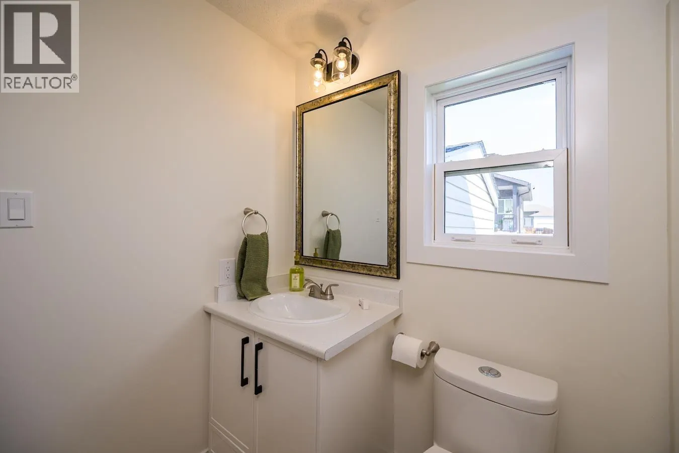 2914 GREENFOREST CRESCENT