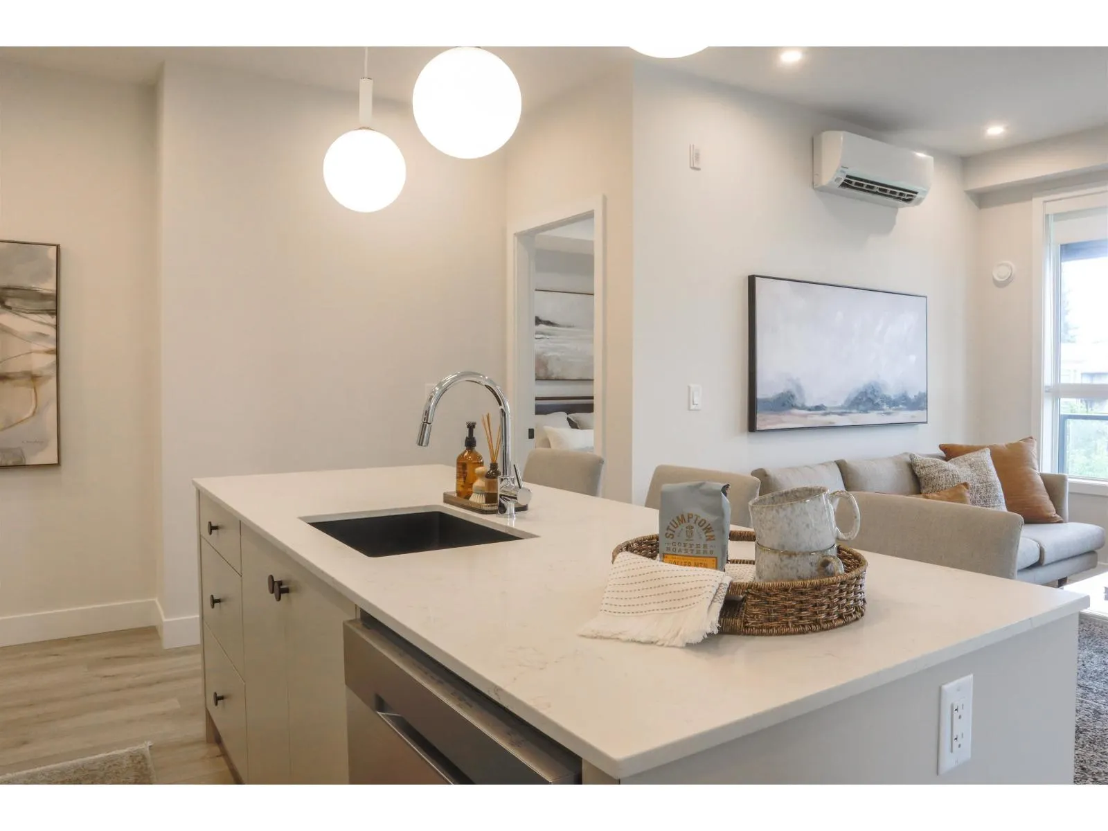 310 45497 CAMPUS DRIVE|Garrison Crossing