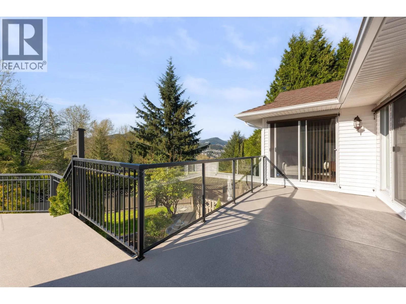 3173 LEEWARD COURT