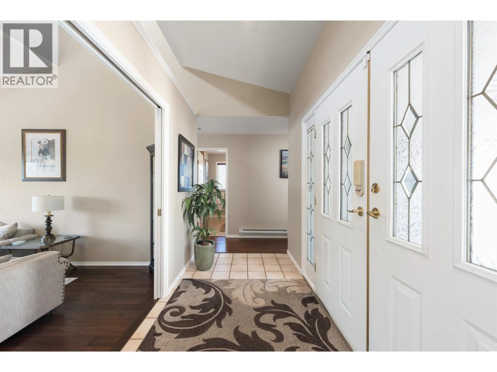 3173 LEEWARD COURT