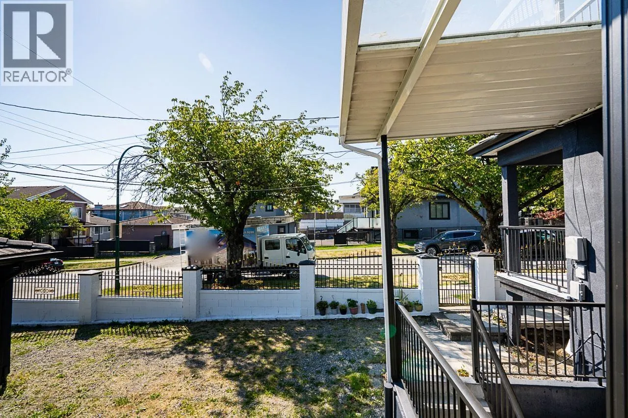 1306 E 60 AVENUE