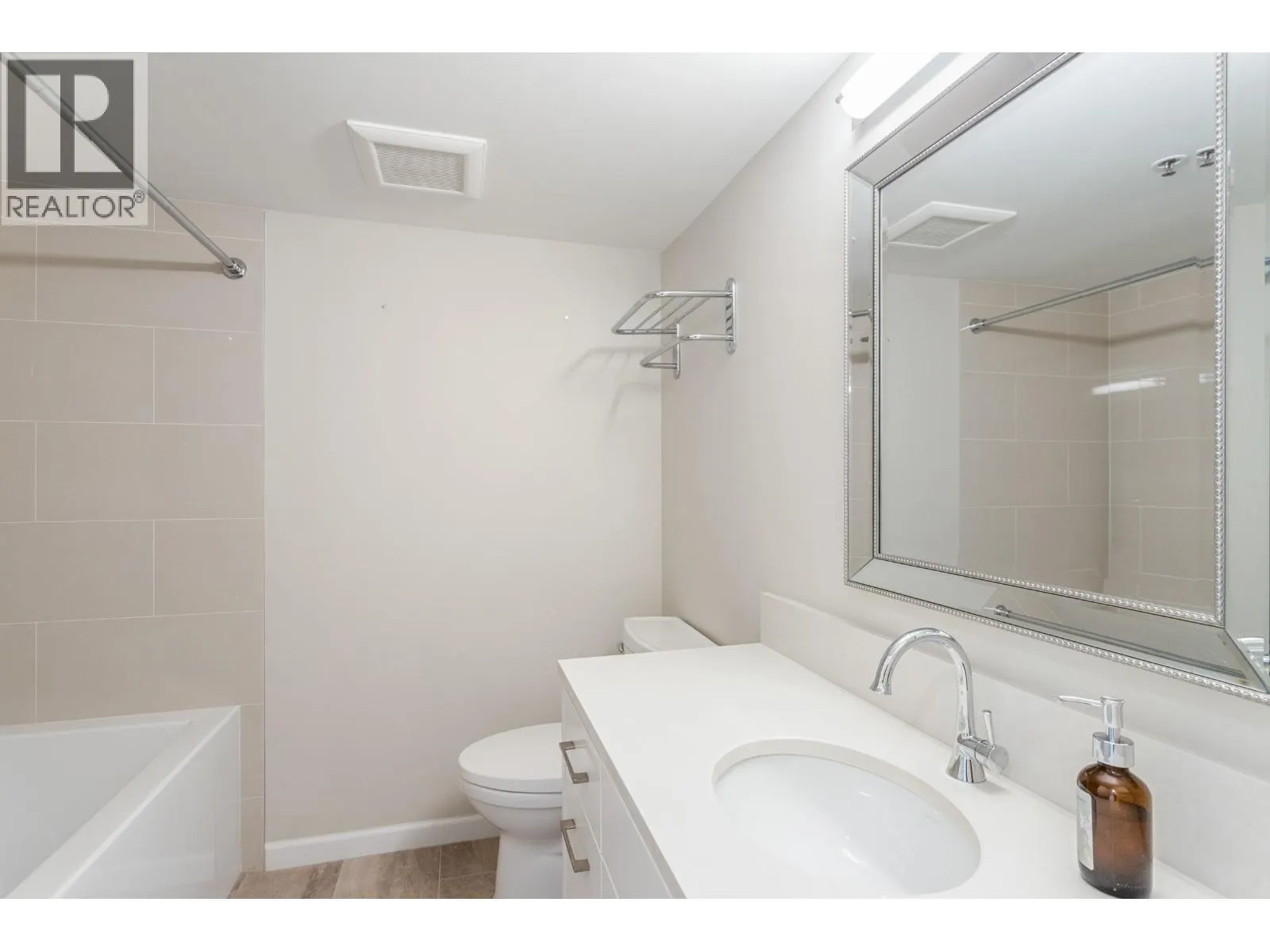 5 2150 MARINE DRIVE