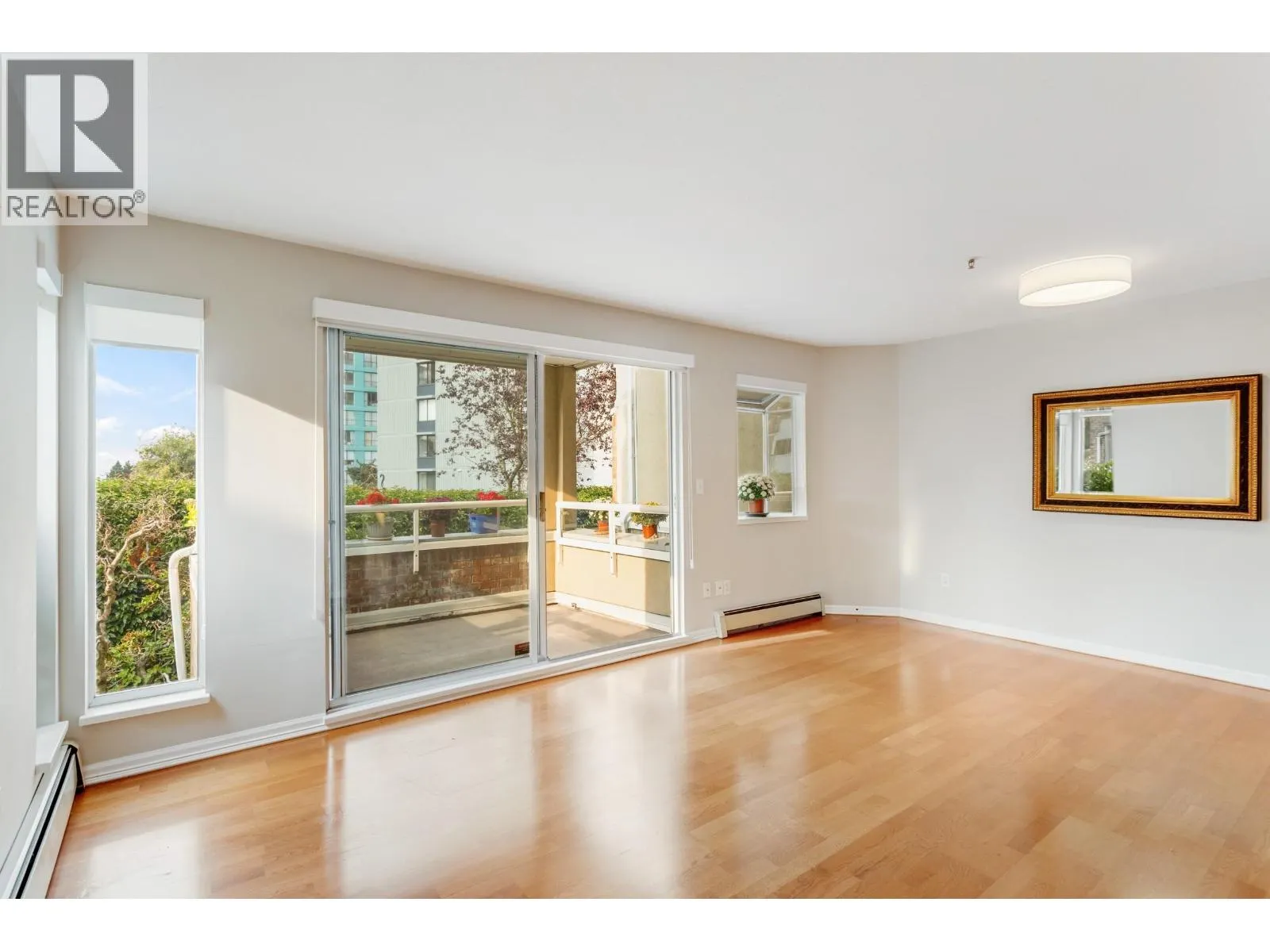 5 2150 MARINE DRIVE