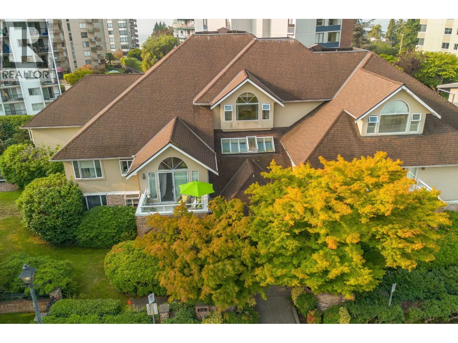 5 2150 MARINE DRIVE