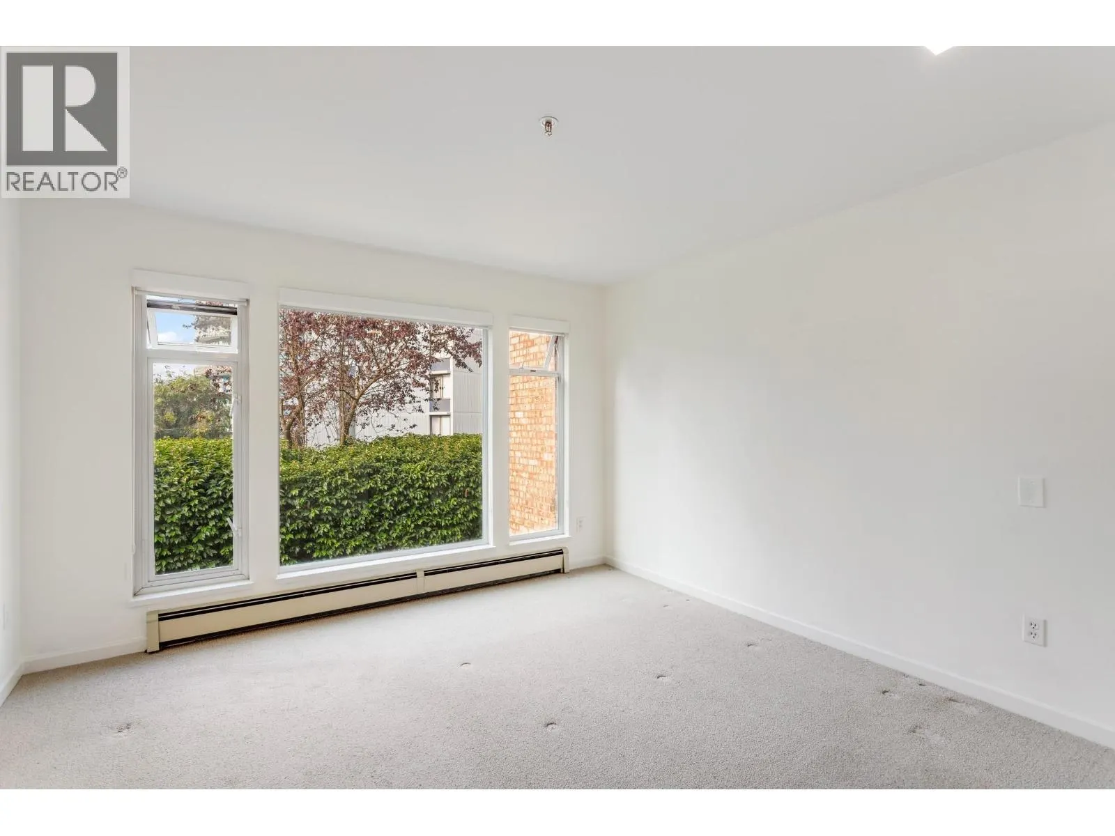 5 2150 MARINE DRIVE