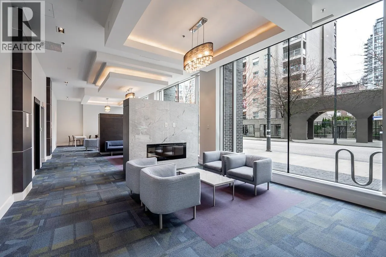 2904 1283 HOWE STREET