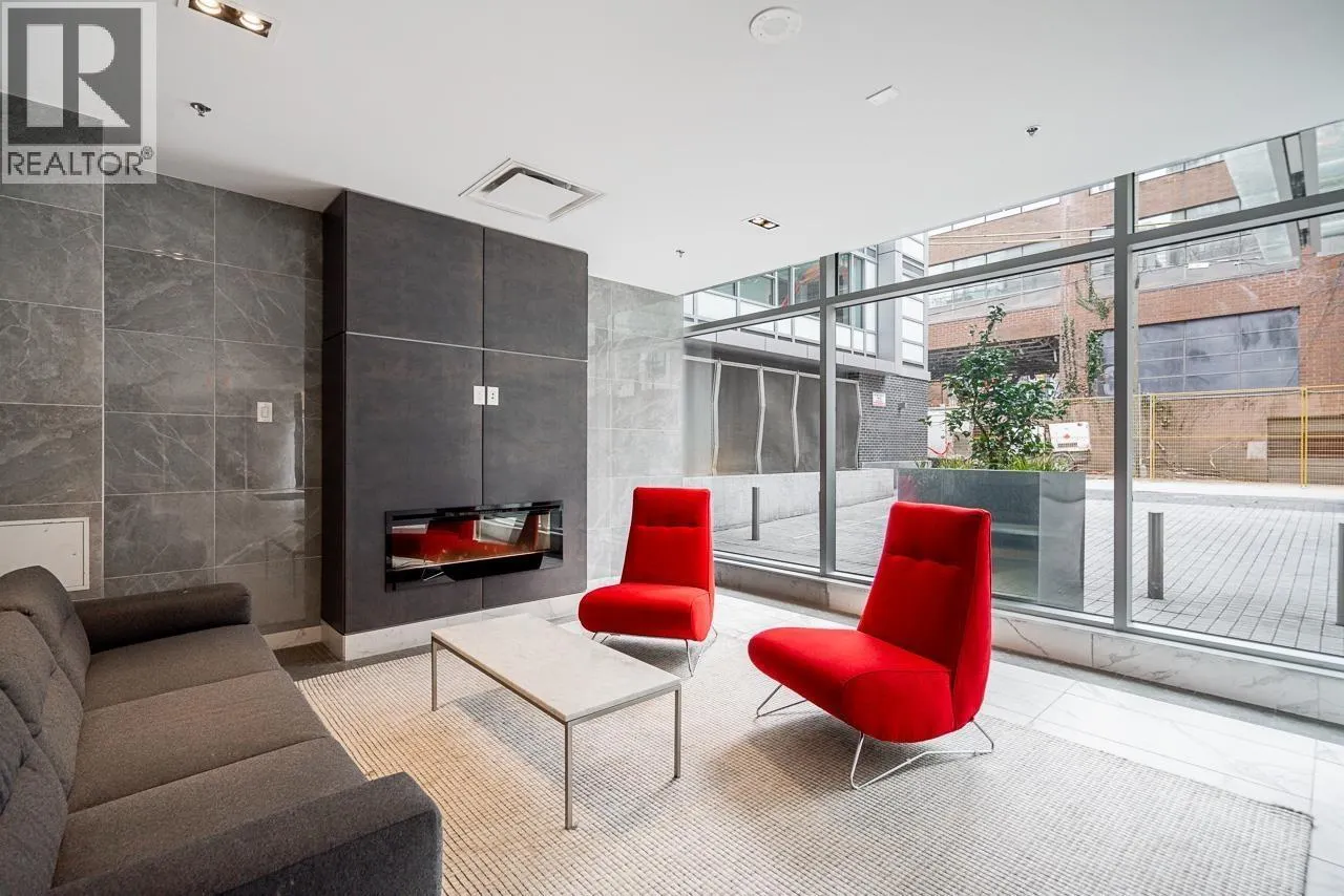 2904 1283 HOWE STREET