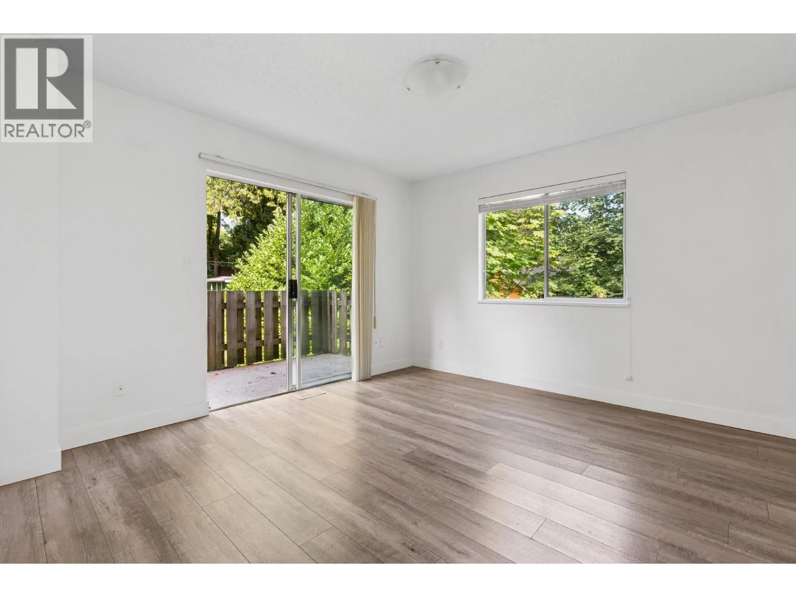 65 SEAVIEW DRIVE