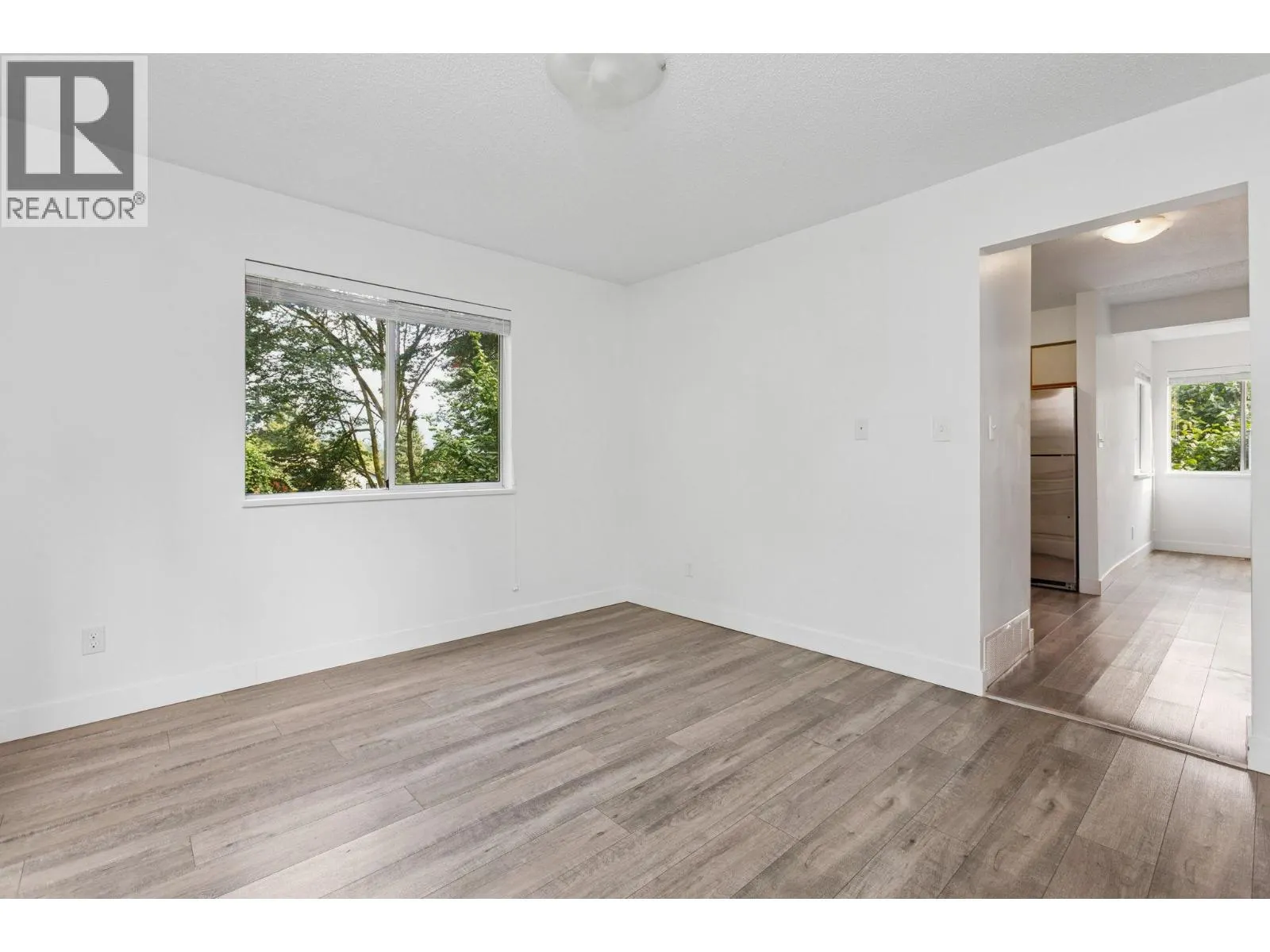 65 SEAVIEW DRIVE
