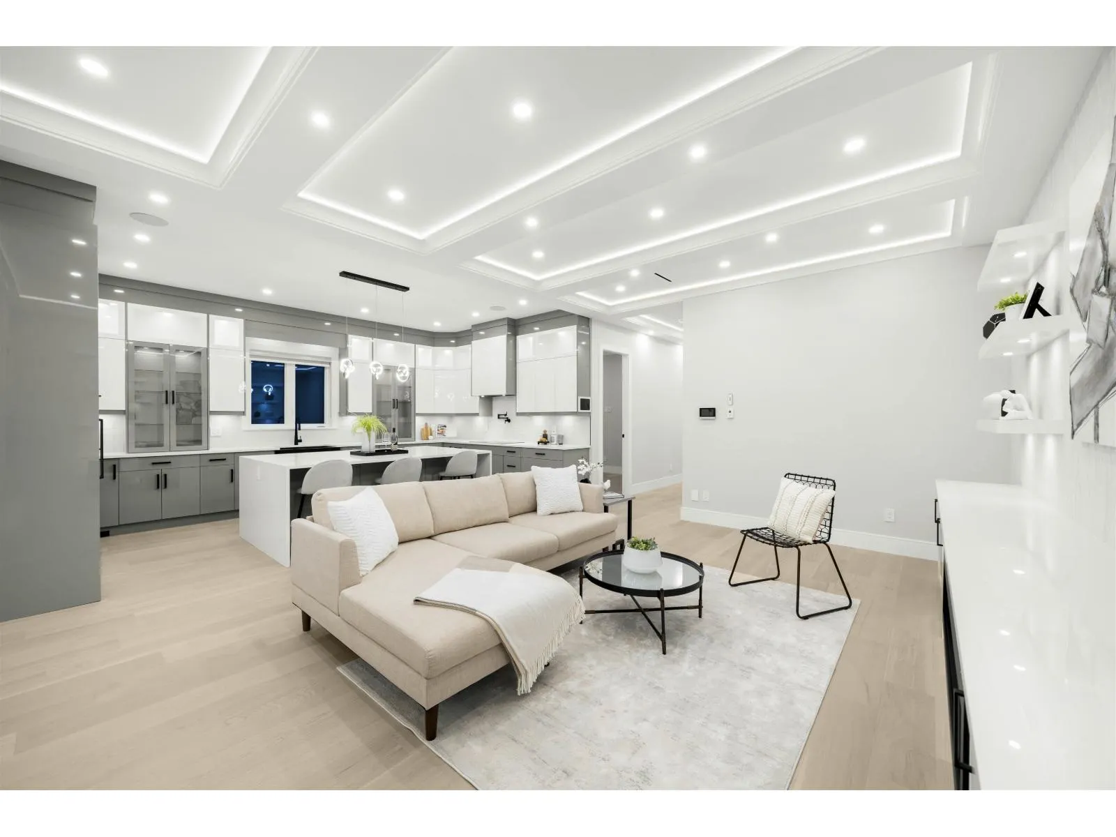 2096 BOWLER DRIVE