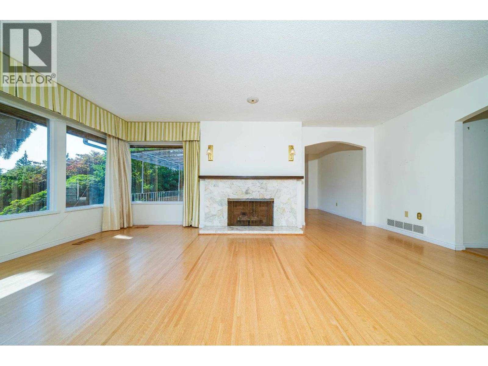 1346 WHITBY ROAD