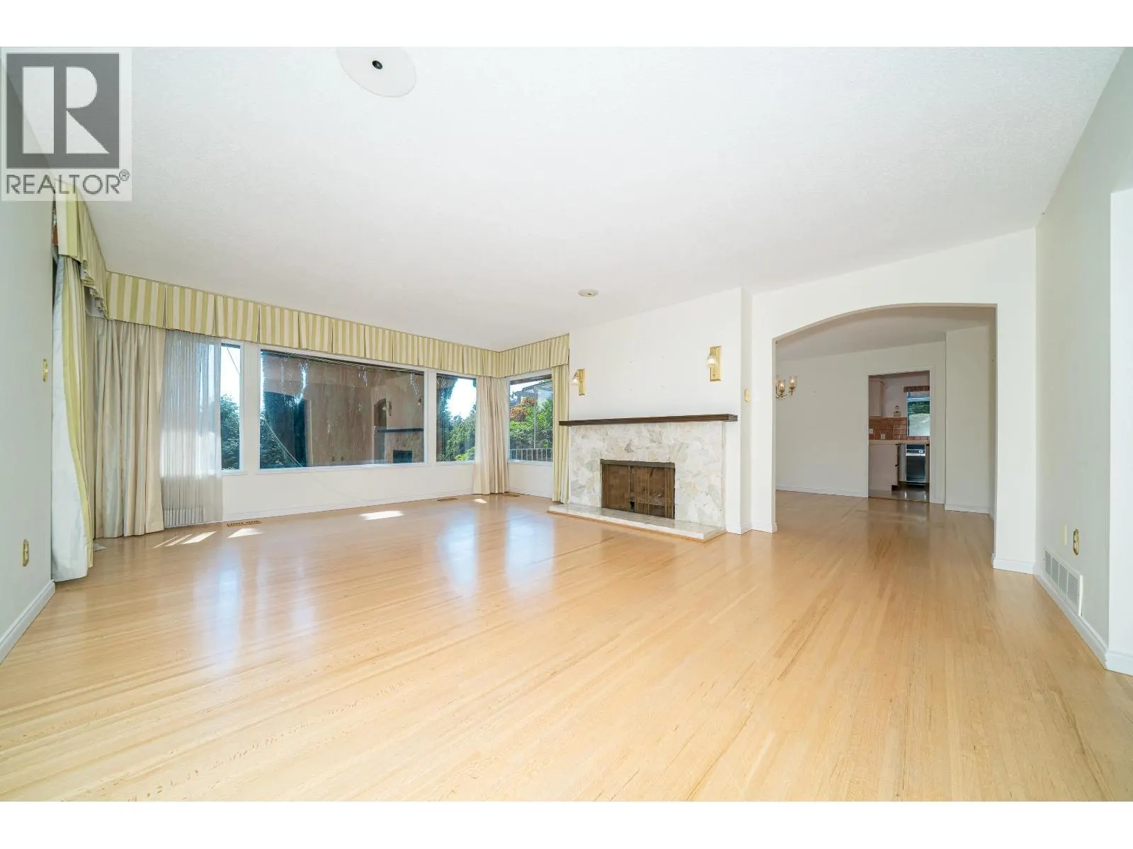 1346 WHITBY ROAD