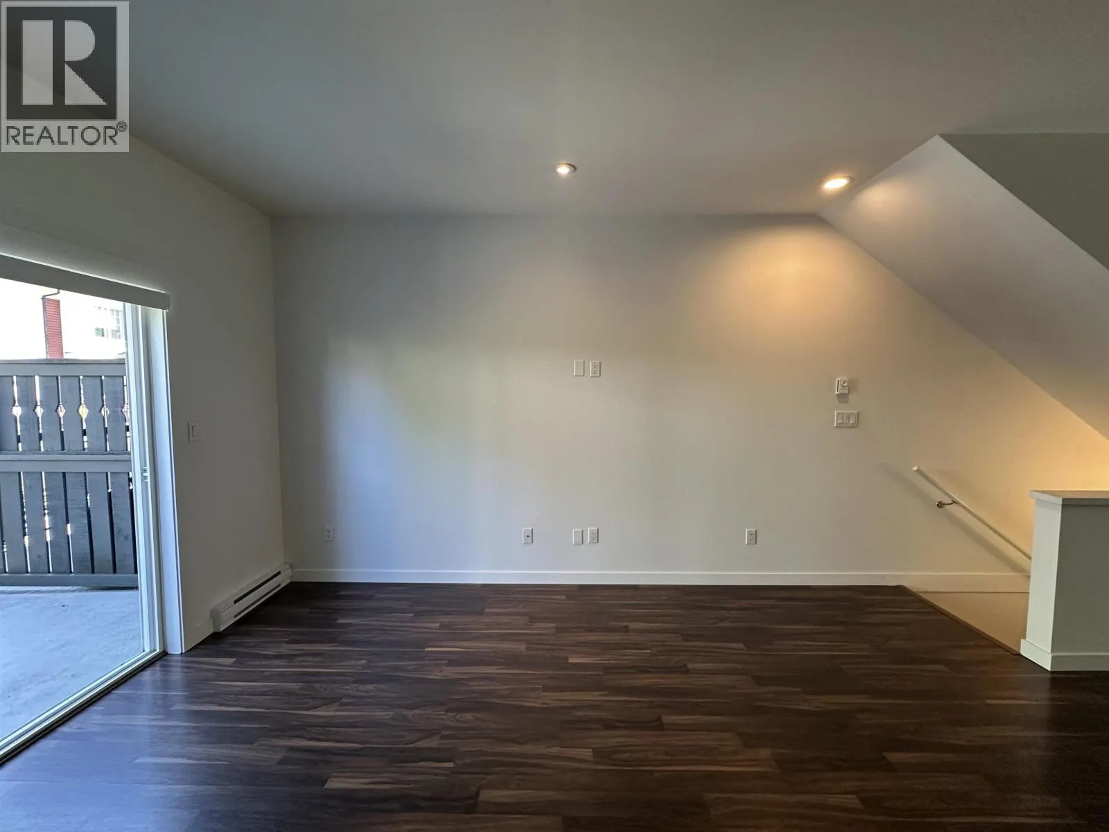 40 3010 RIVERBEND DRIVE