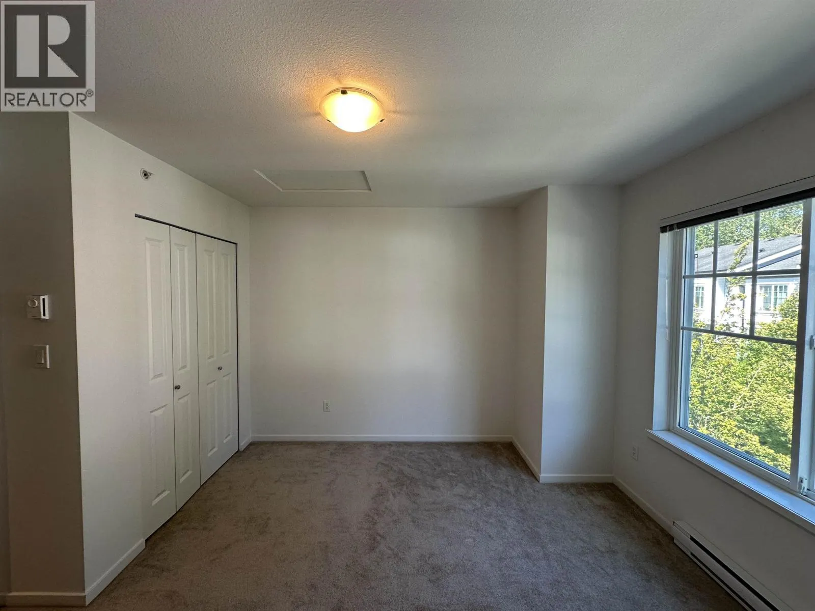 40 3010 RIVERBEND DRIVE