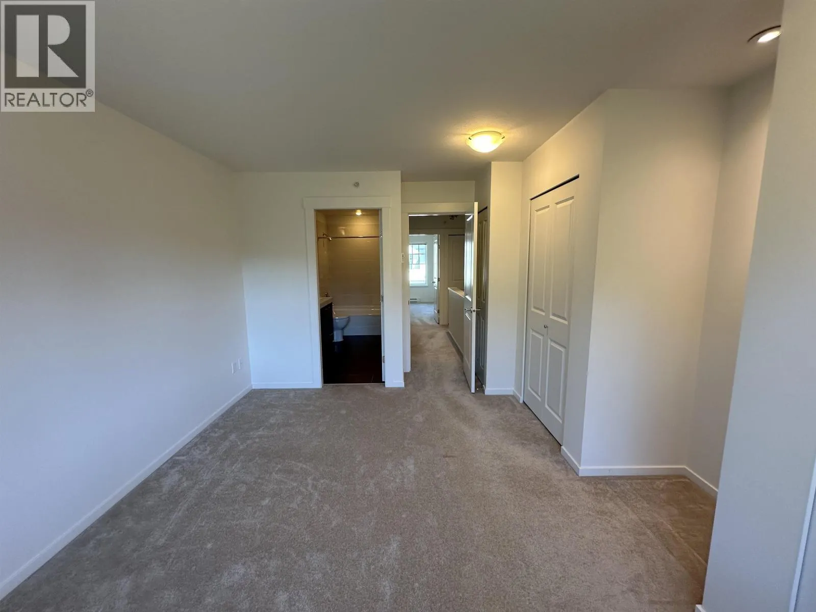 40 3010 RIVERBEND DRIVE