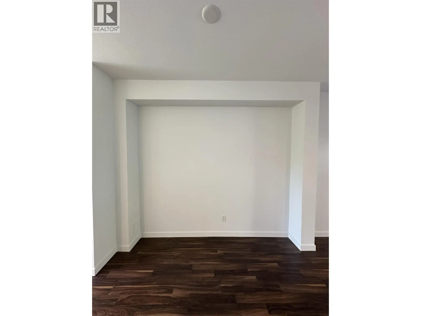 40 3010 RIVERBEND DRIVE