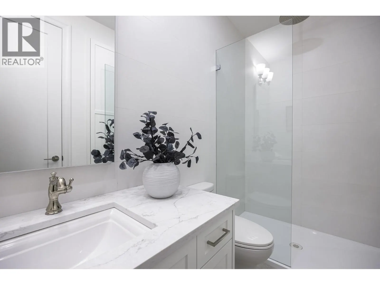 259 E 23RD STREET